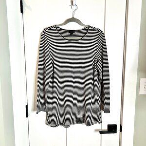 J. Jill Wear Ever Black Striped Ribbed Top Crew Neck Tunic Length Long Sleeve M